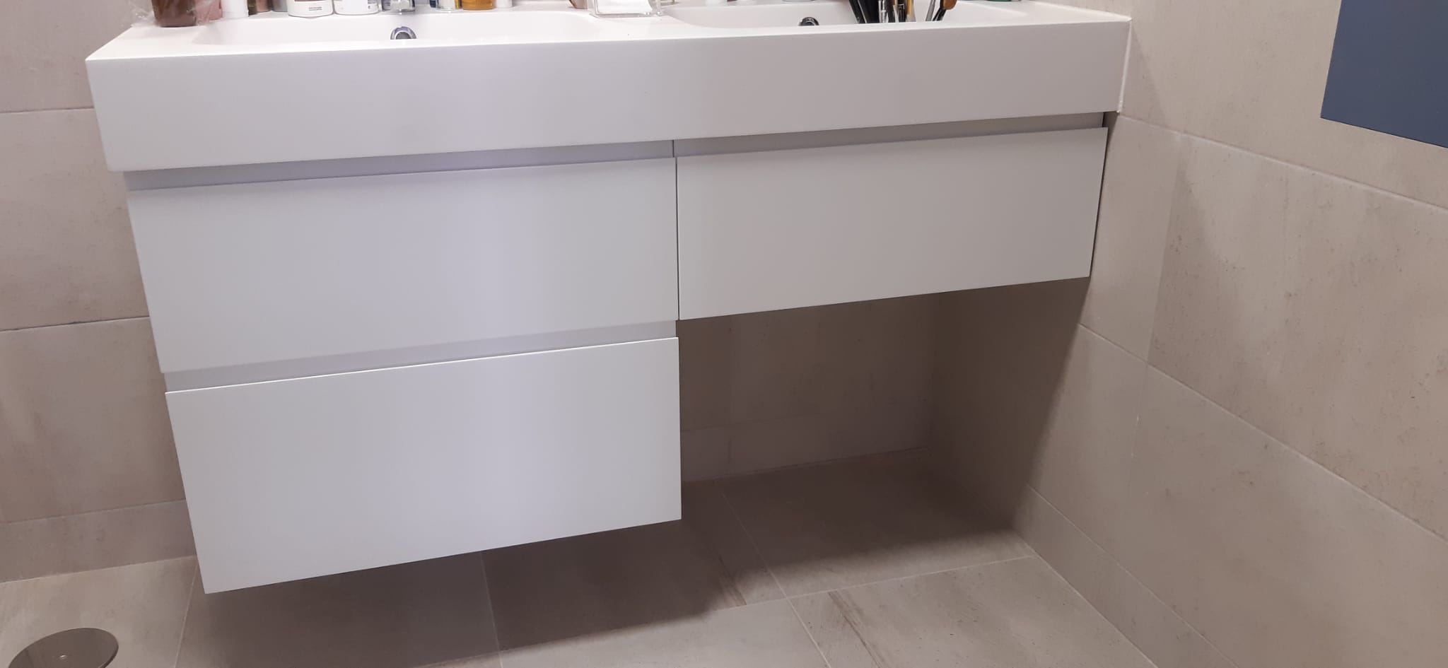 Muebles de baño a medida, imprescindibles para aprovechar el