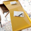 mesa-escritorio-amarillo