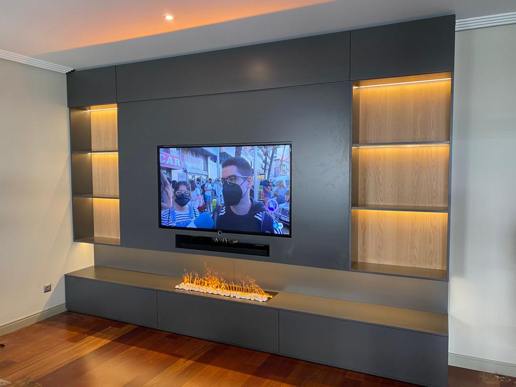 Mueble de televisión giratorio con chimenea - Xíkara