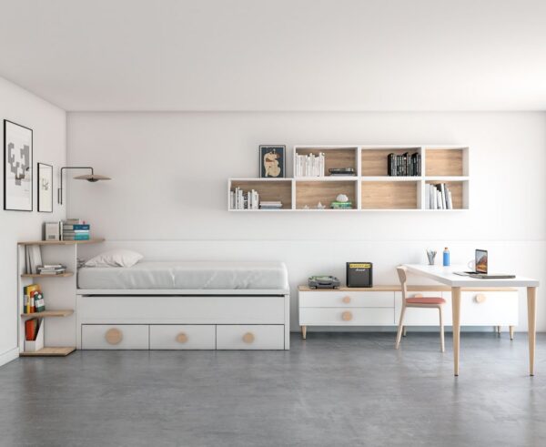 Habitación juvenil combinada en blanco con tiradores de madera,modulos de cajones,mesa de estudio a medida y estantería colgada