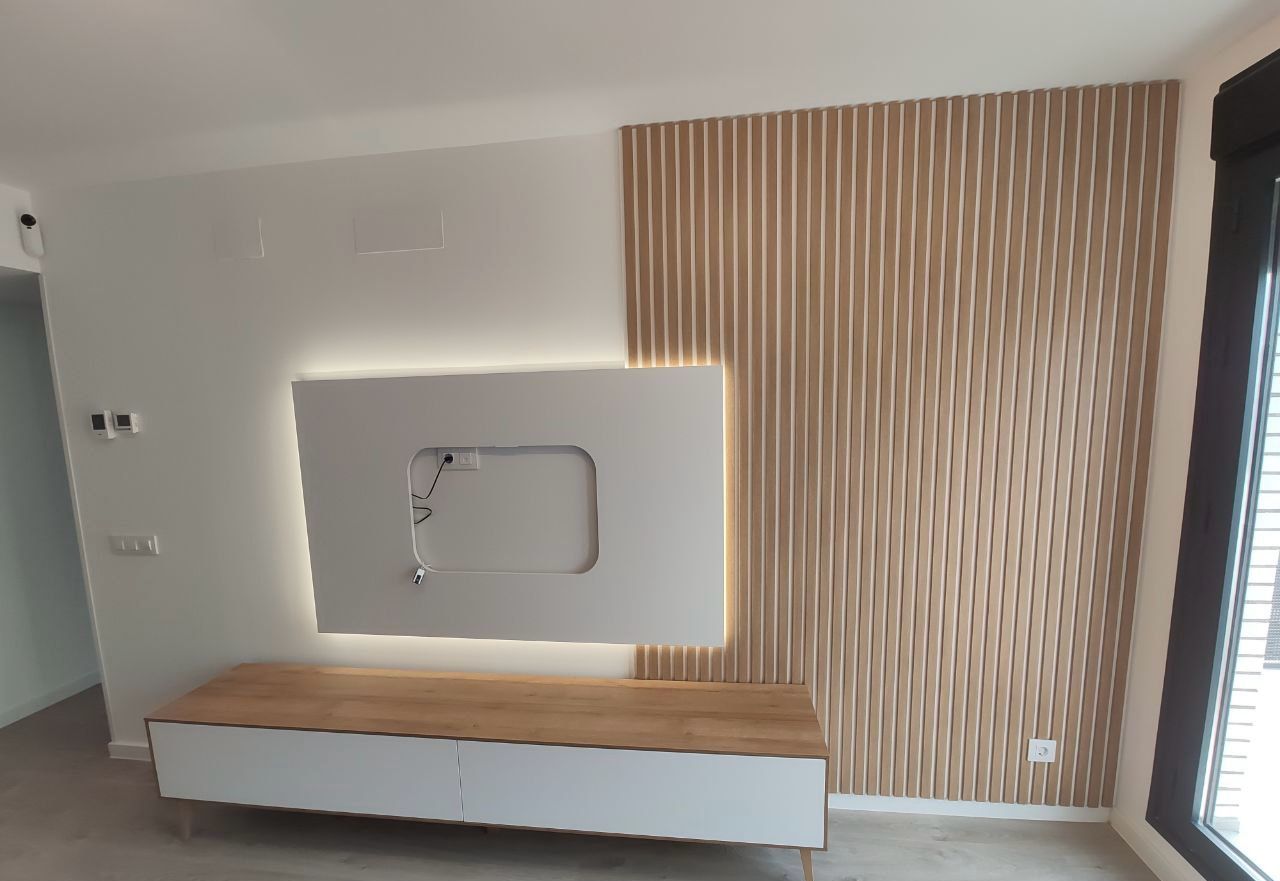 Mueble de salón con panel para tv - Xíkara