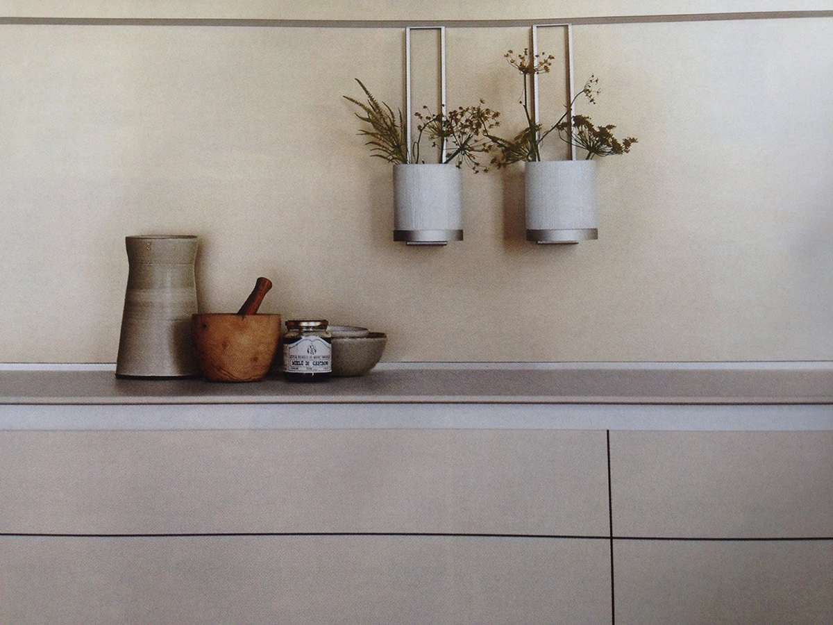color tendencia en tono crema para cocina